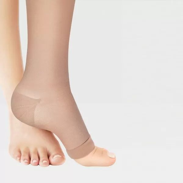 Гольфы компрессионные IDEALISTA ID-210 унисекс 2 класс компрессии с открытым носком цвет карамель 