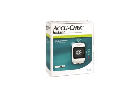 Глюкометр Accu-Chek Instant (набор)