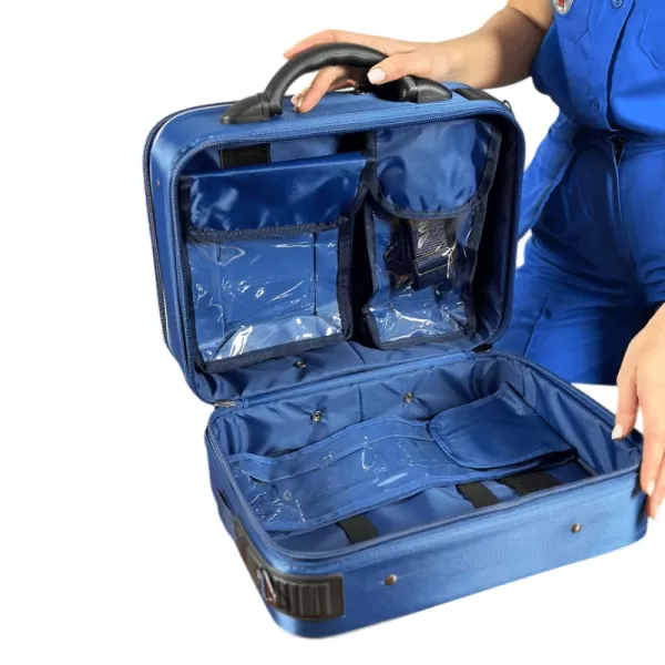 Набор для оказания неотложной помощи при эндогенных отравлениях Мединт-М НИСМПт-01 в сумке СМУ-01, артикул 271