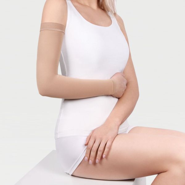 Рукав компрессионный IDEALISTA ID-401 1 класс компрессии цвет карамель 