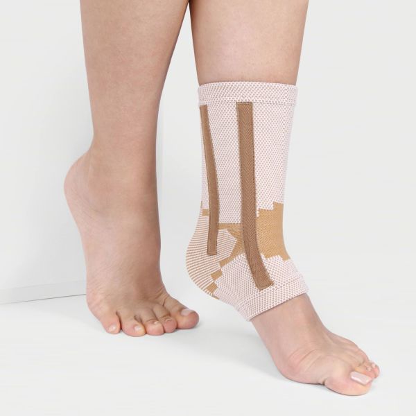 Бандаж на голеностопный сустав Экотен AS-E02 с ребрами жесткости 